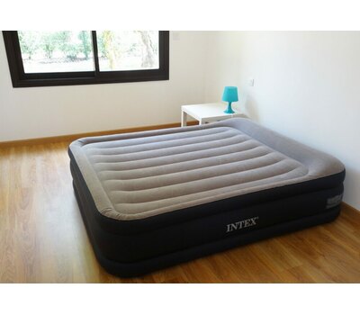 Deluxe Pillow Rest Raised Bed  64136